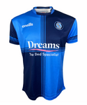 Wycombe Wanderers FC Thuisshirt 2022 - Akinfenwa Bedrukking